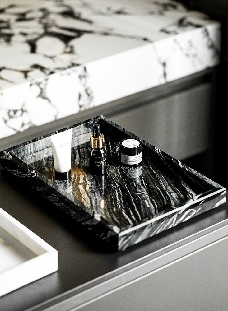 فوك صينية رخام طبيعي للحمام – صواني رخامية فاخرة لتنسيق طاولة الزينة، المطبخ وديكور المنزل (أسود، 30 × 20 سم) - Image 1